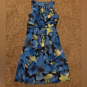 Adrianna Papell Size 6 Blue Spring Floral Dress